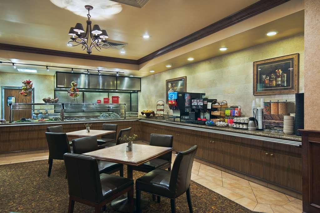 Oxford Suites Бойсе Ресторан фото