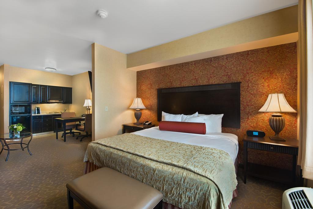 Oxford Suites Бойсе Экстерьер фото
