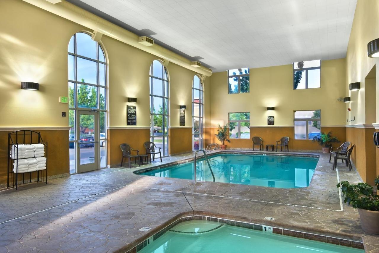 Oxford Suites Бойсе Экстерьер фото